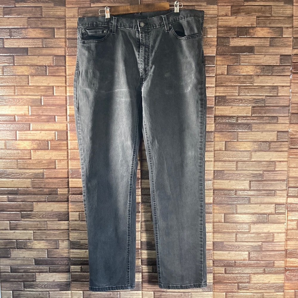 Mens Levi’s Charcoal Black 541 Fit Size 40x31 Athletic Taper